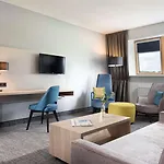 Ramada By Wyndham Hotell 3*