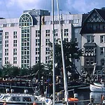 Ramada By Wyndham 3*