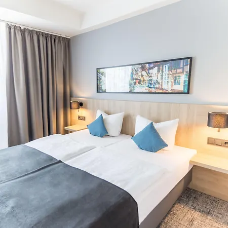 Ramada By Wyndham 3*