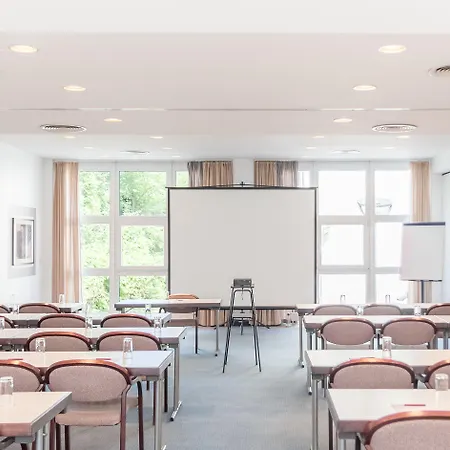 Ramada By Wyndham Hotel 3*