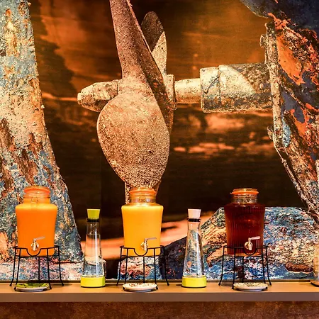 Hotel Ramada By Wyndham 3*