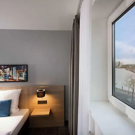 Hotel Ramada By Wyndham