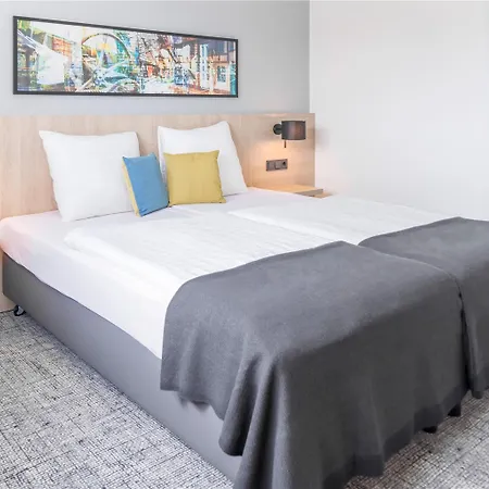 Hotel Ramada By Wyndham 3*