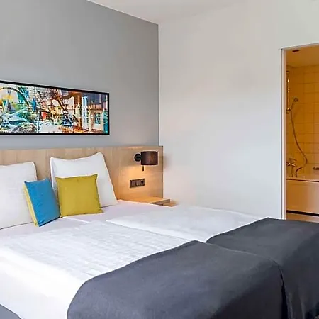 Sunday Hotel 3*